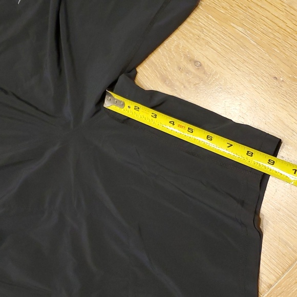 NIKE Athletic Shorts - Picture 5 of 5